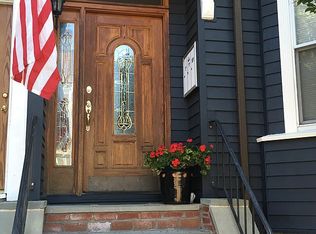 648 E 7th St #3, Boston, MA 02127