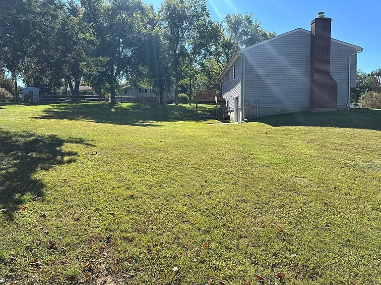 3905 Eaton Dr — Photo 6