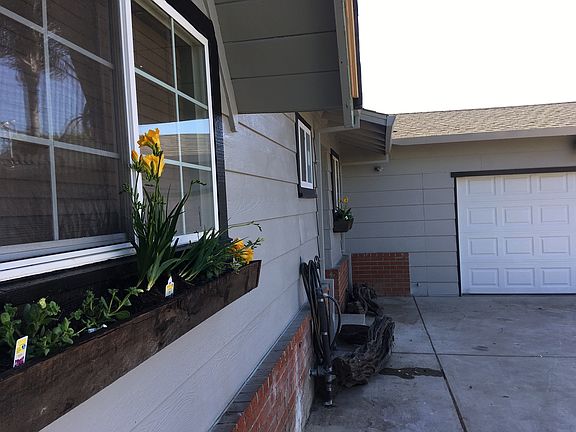2nd image of 5904 Garden Ave