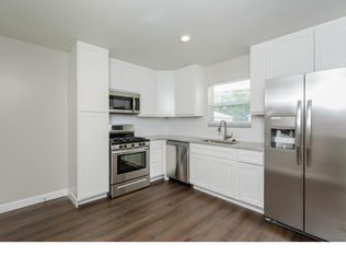 821 N Elm Ave, Saint Louis, MO