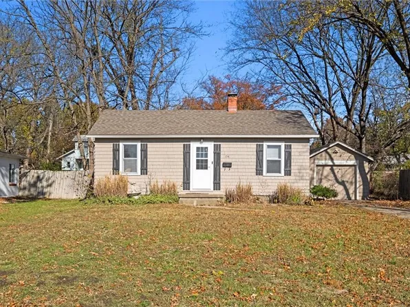 154 Pawnee Ave, Lawrence, KS 66046
