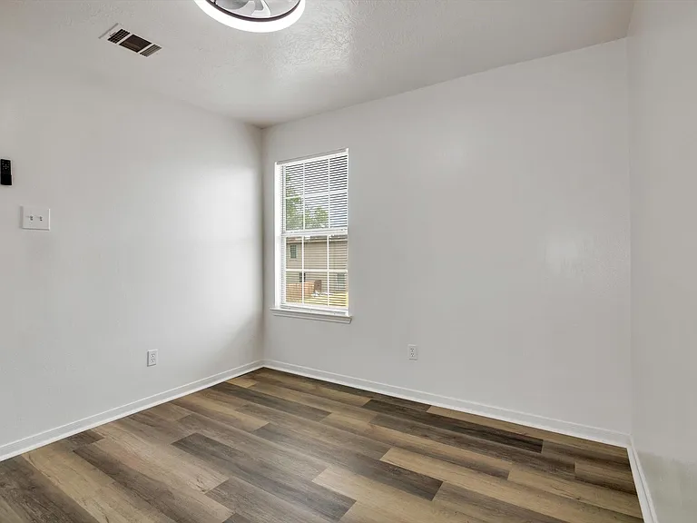 6933 Liverpool St #A — Photo 33