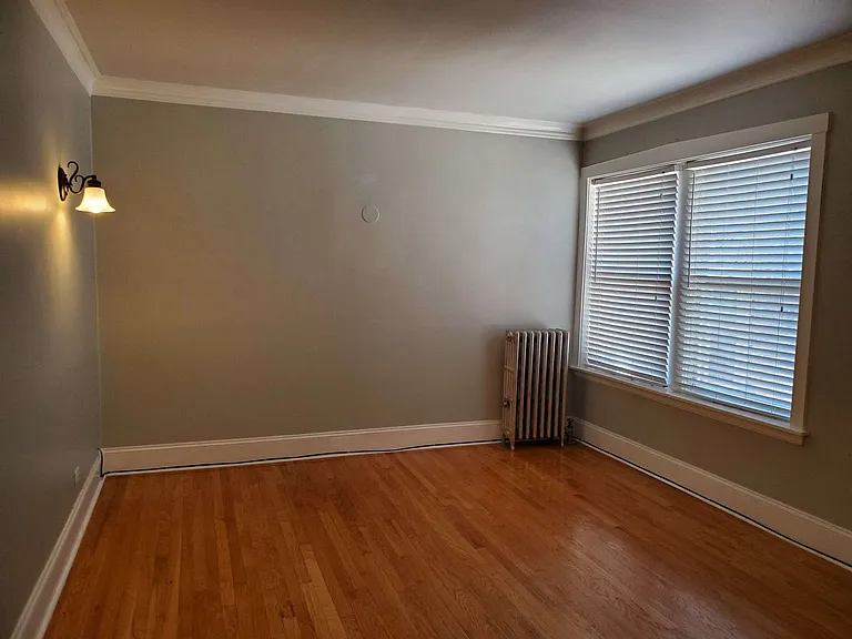 4651-61 N. Manor Ave — Photo 17