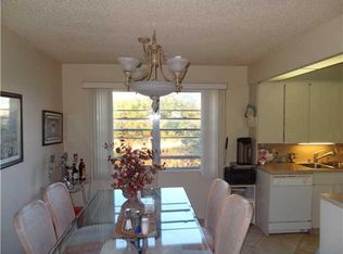 2001 Swansea #2001-A, Deerfield Beach, FL 33442