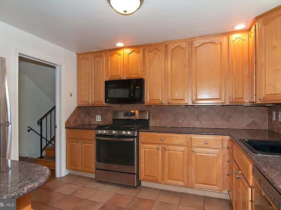 2nd image of 5504 Beech Ave