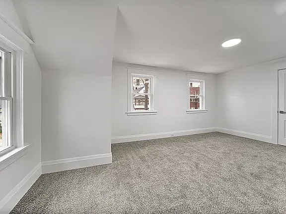 1111 W 5th St — Photo 22