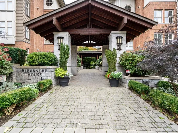 4655 Valley Dr #1406, Vancouver, BC V6J 5L6
