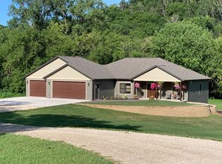 28901 State Highway 43, Rushford, MN 55971