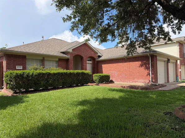21306 Walden Grove Ln, Katy, TX 77450
