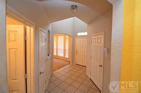 4th image of 2024 Leandra Ln