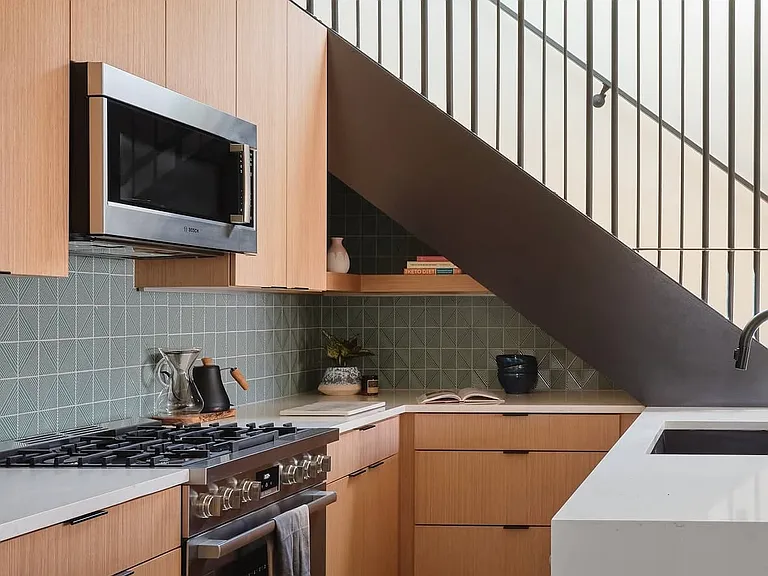 1111 Gunter St #1 — Photo 5