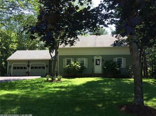 10 Tarratine Dr, Brunswick, ME 04011