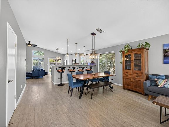 3rd image of 9209 Parducci Way