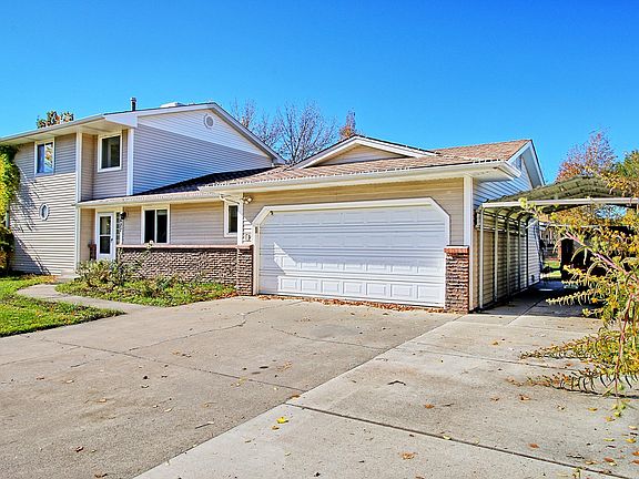 5th image of 627 E Peace Dr