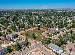 512 4th Ave E, Williston, ND 58801