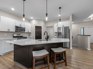 26030 24th St W, Zimmerman, MN 55398