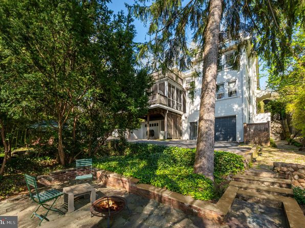 2716 38th St NW, Washington, DC 20007