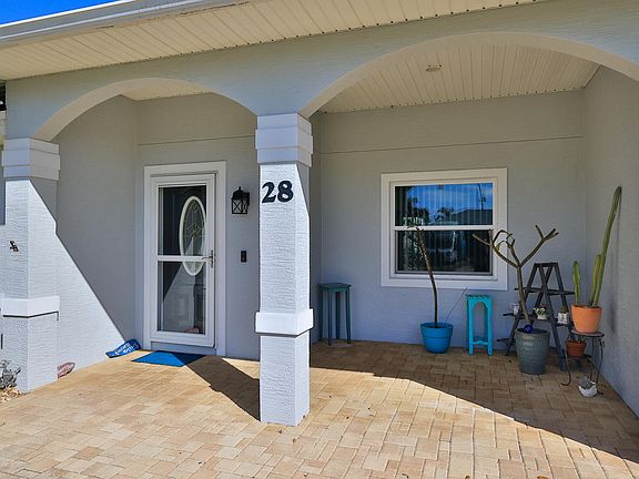 2nd image of 28 Ames Ln