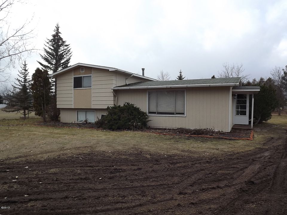 1st image of 220 Fox Hill Dr