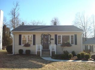 10424 Anzeiger Ave, Saint Louis, MO 63131