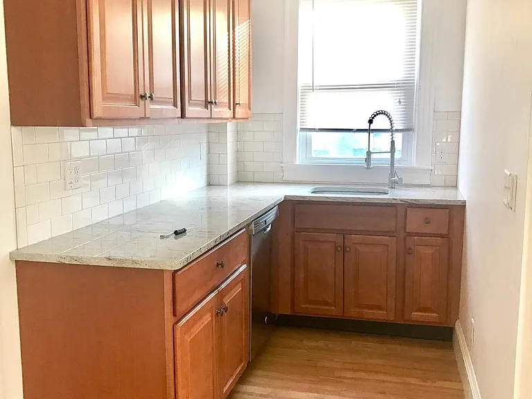 83 Brook St #2 — Photo 2