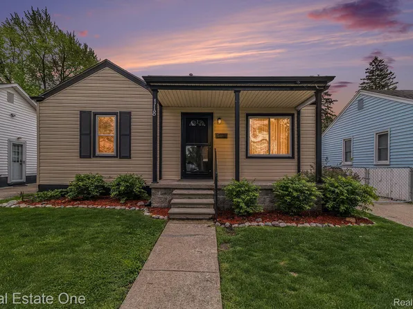 118 Andresen Ct, Hazel Park, MI 48030