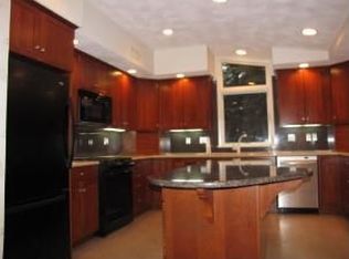 21 Fox Hill Dr, Natick, MA 01760