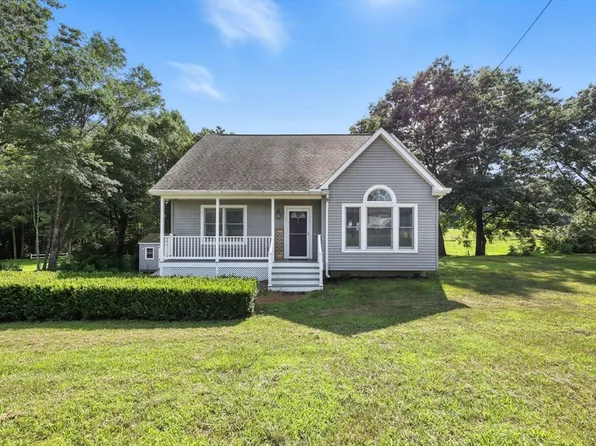17 Glendale Rd, Southampton, MA 01073