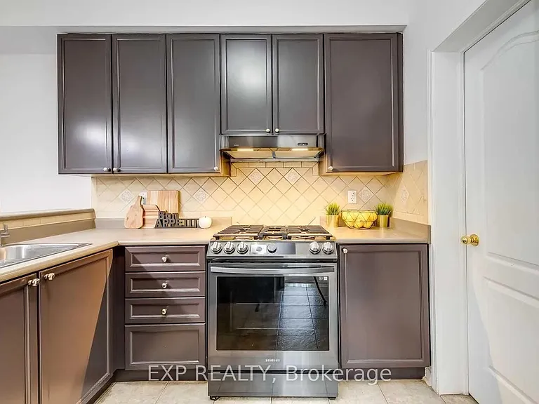 3905 Quiet Creek Dr — Photo 5