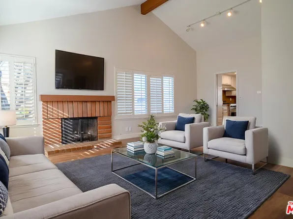 233 Longfellow St, Thousand Oaks, CA 91360