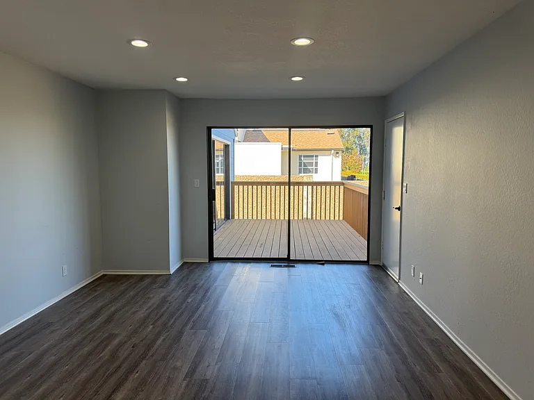14 Cypress Ct — Photo 11