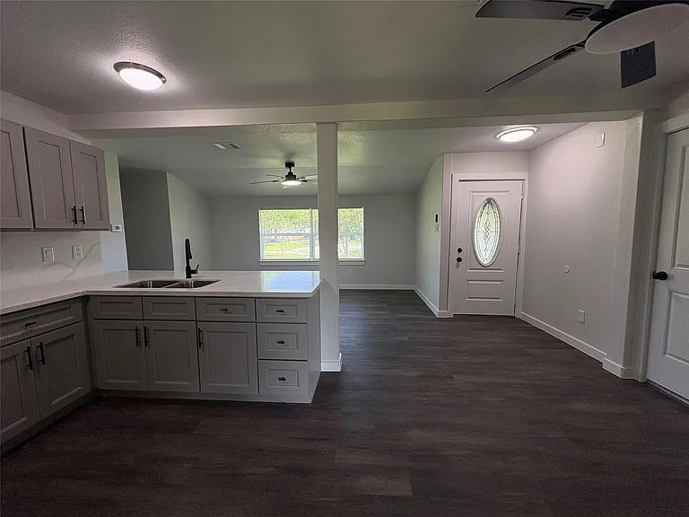 55 Periwinkle Ct — Photo 7