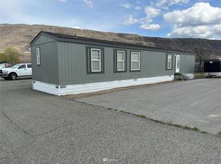 97 Rock Island Dr, Rock Island, WA 98850