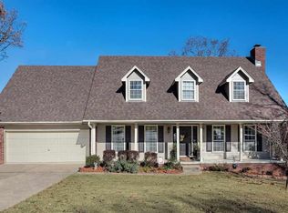 10 Windsor Valley Ct, N Little Rock, AR 72116