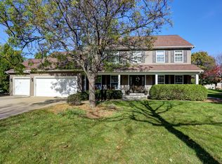 27 Rustic Ct, Appleton, WI 54911