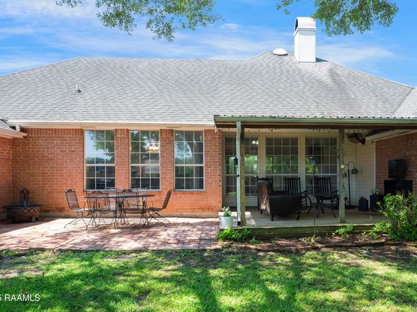 502 River Woods Dr, Lafayette, LA 70508