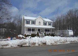 1st image of 12 Karen Dr