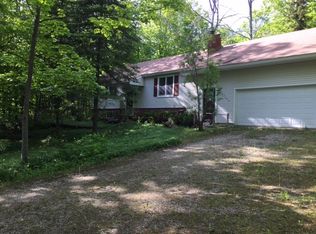 07665 Old 31 N, Charlevoix, MI 49720