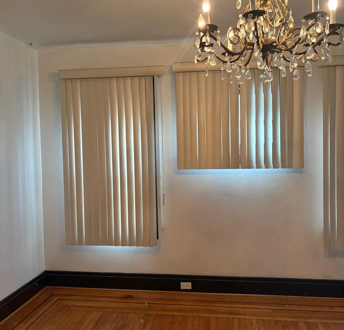 3 bed, $1,500 — Photo 2