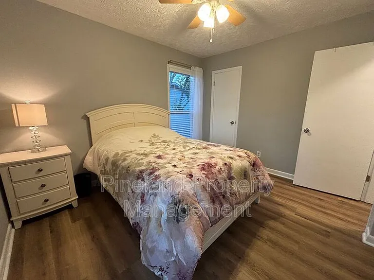 2012 Lakemeadow Dr — Photo 44