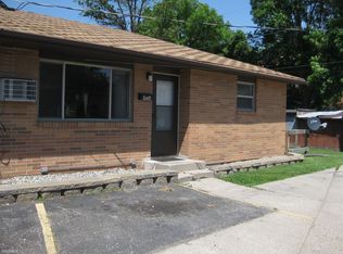 914 17th St S, Moorhead, MN 56560