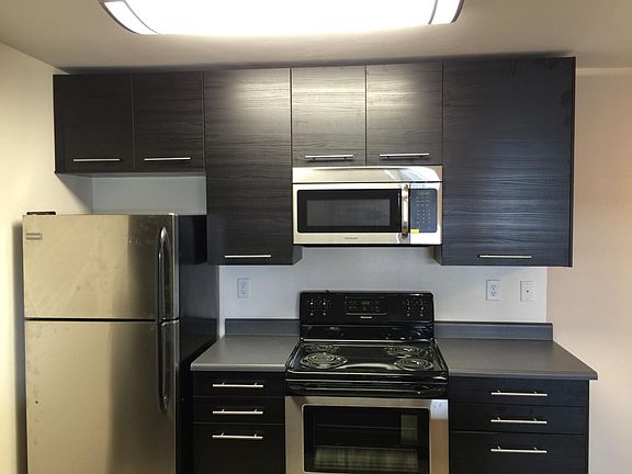 5th image of 4612 Ohio St #9