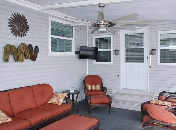 3rd image of 25 Villa Ct