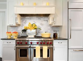 191 Split Rock Rd, Syosset, NY 11791