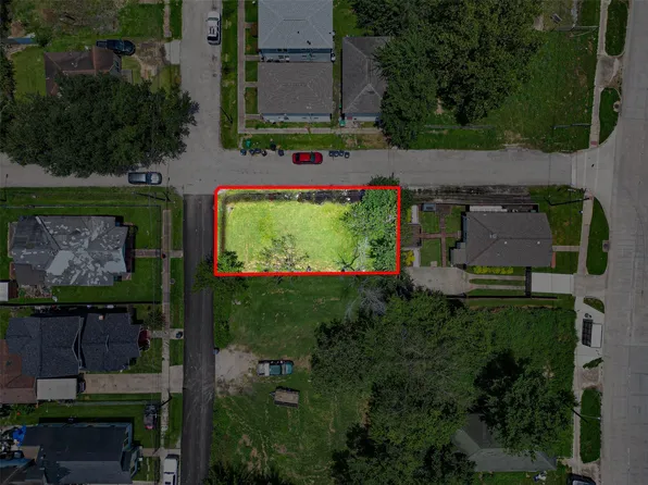 2910 Jewel St, Houston, TX 77026