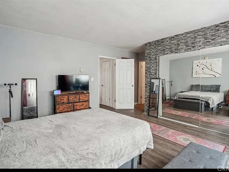 1629 Franklin St #4 — Photo 9