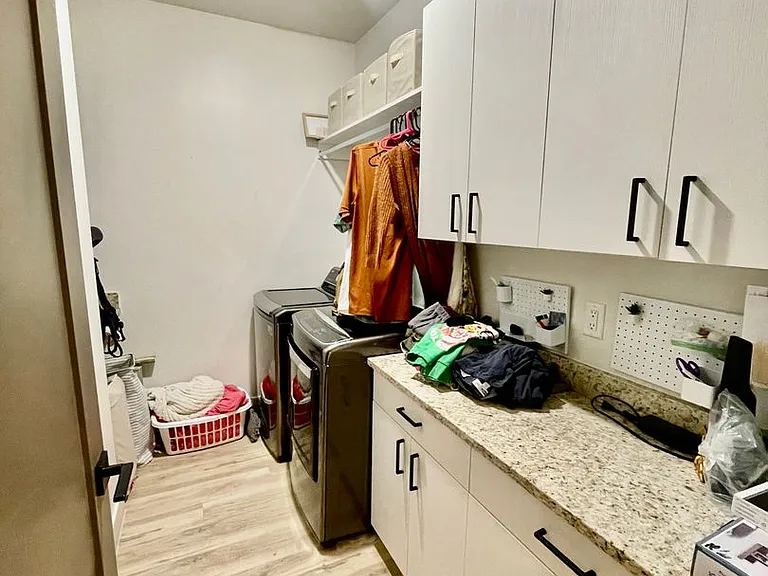 687 S Guy Ln #5 — Photo 11