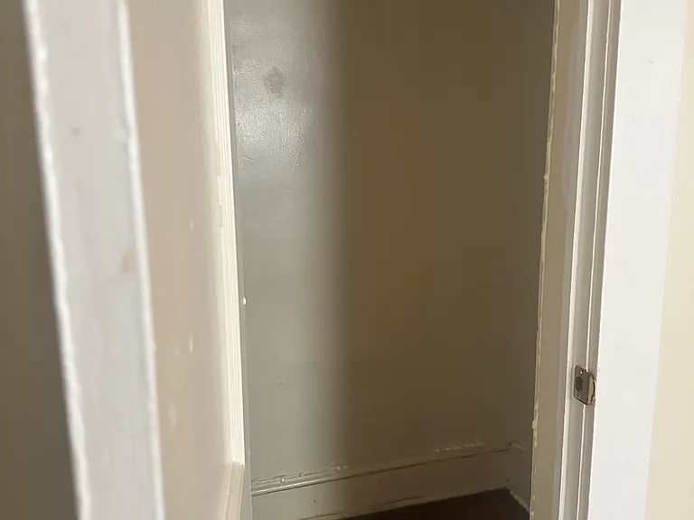 409 Moffett St #1 — Photo 2