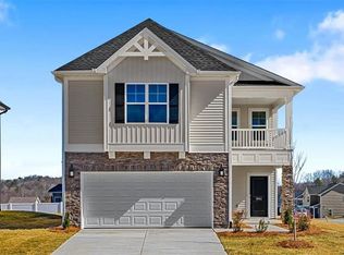 1982 Watkins Landing Dr, Kernersville, NC 28284