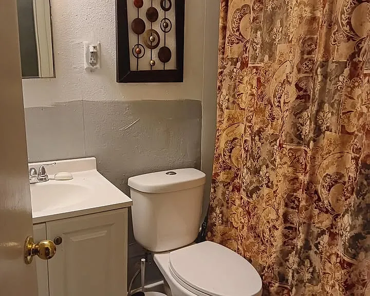 303 Webster Ave #2 — Photo 3